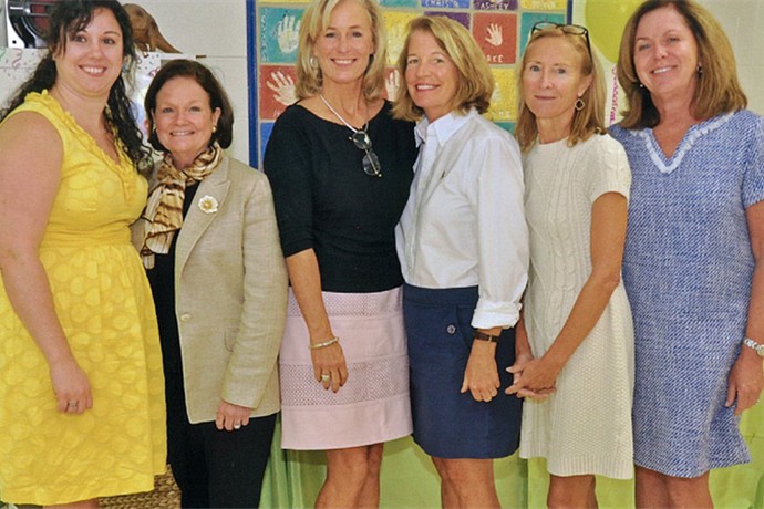 Katie Kinuthia, Maggie Murphy, Liz Finley, Mary Packer, Carrie Bole and Denise Moran 