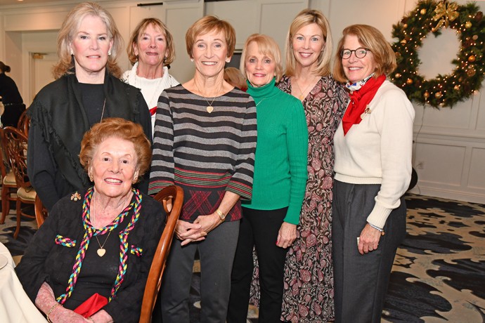 Past presidents Eileen Park, Robin Conicella, Kathy Moser, Anne Bonner, Marti Rodgers, Lisa Figge and Mary Packer gathered.